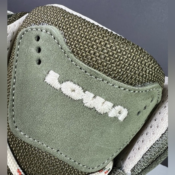 NIB LOWA Women’s Renegade GTX MID Ws Grey/Green Panna Boots - Size: 10 1/2 US - Picture 9 of 15